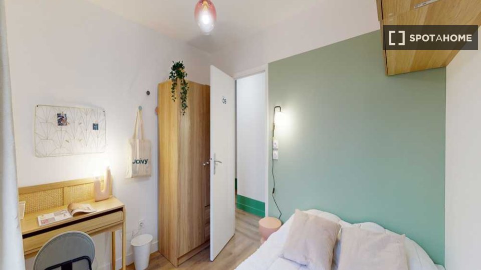 Double room Paris, 11 beds, 140m² — photo 6