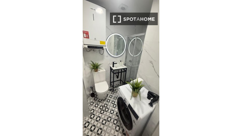 Apartment mono Madrid, 20m² — photo 2
