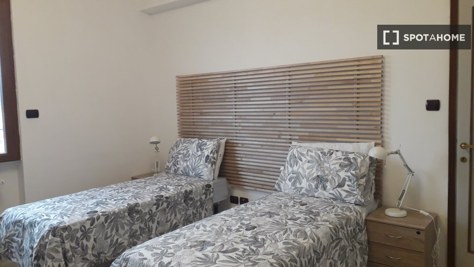 Apartment Florence, 2 beds, 69m² — photo 6
