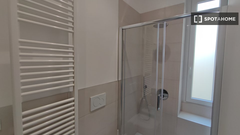 Apartment Milan, 2 beds, 78m² — photo 10