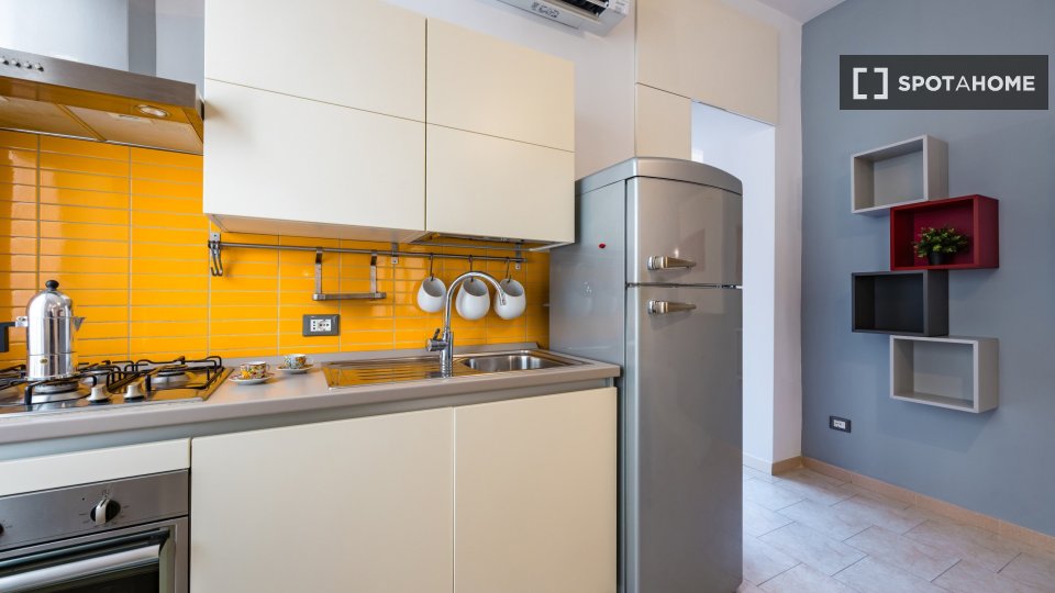 Apartment Naples, 1 bed — photo 10