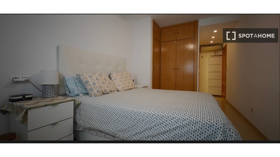 Appartamento Valencia, 2 camere, 76m² — foto 3