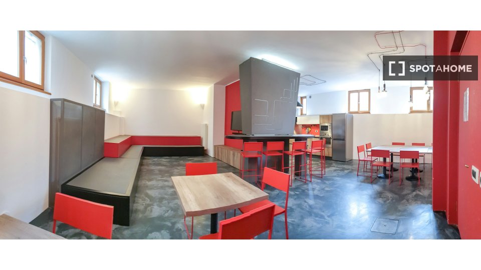 Double room Trento, 3 beds — photo 5
