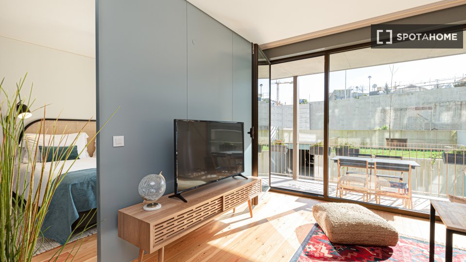 Apartment Porto, 2 beds, 85m² — photo 4