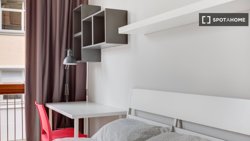 Double room Milan, 10 beds, 242m² — photo 2