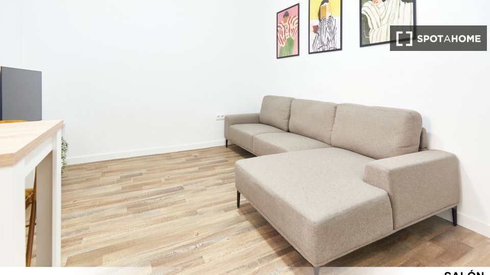 Double room Seville, 4 beds — photo 18
