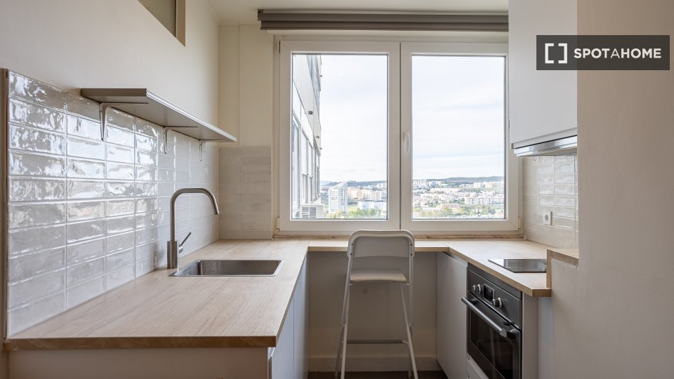 Apartment mono Lisbon, 30m² — photo 10