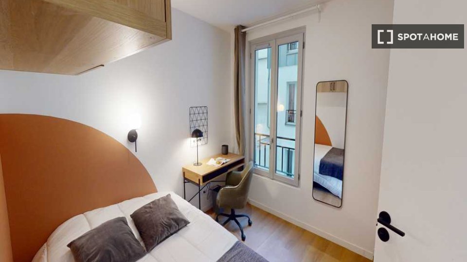 Camera doppia Parigi, 9 camere, 180m² — foto 11