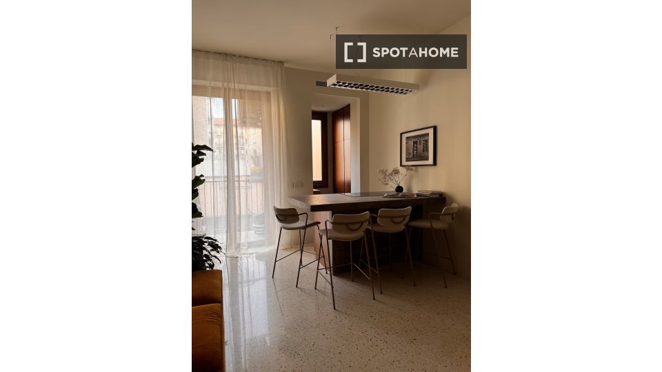 Apartment Milan, 2 beds — photo 2