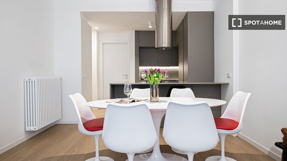Apartment Milan, 2 beds, 80m² — photo 4