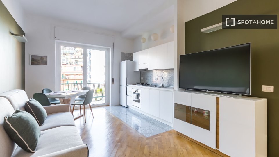 Apartment Naples, 2 beds, 78m² — photo 2