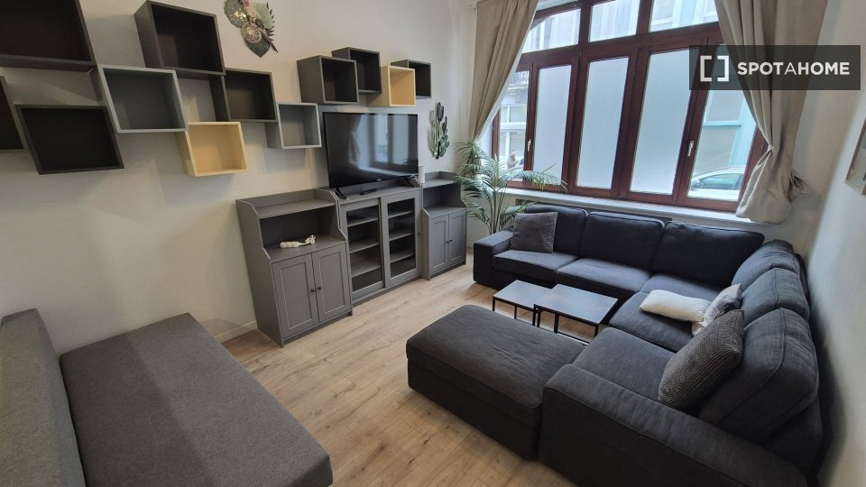 Double room Brussels, 2 beds, 220m² — photo 7
