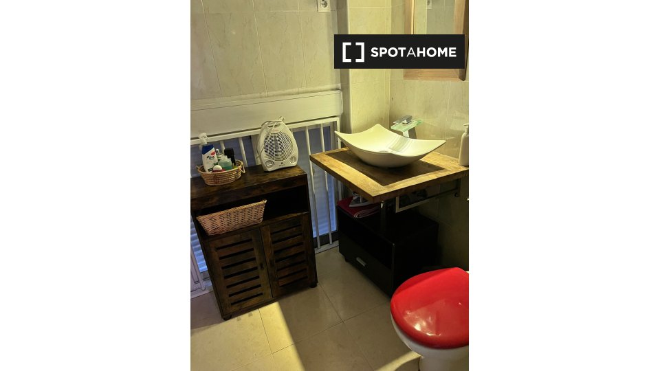 Apartment Madrid, 2 beds — photo 22
