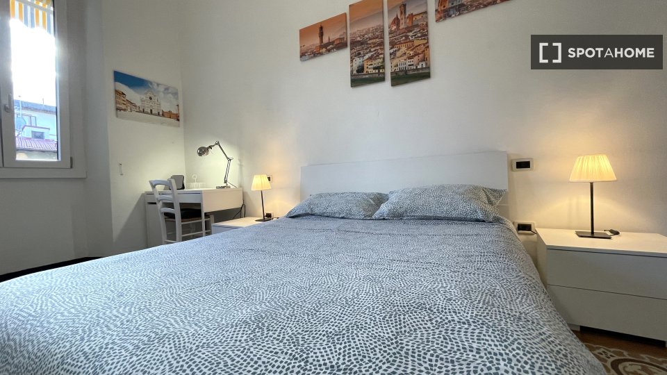 Double room Florence, 4 beds, 90m² — photo 17