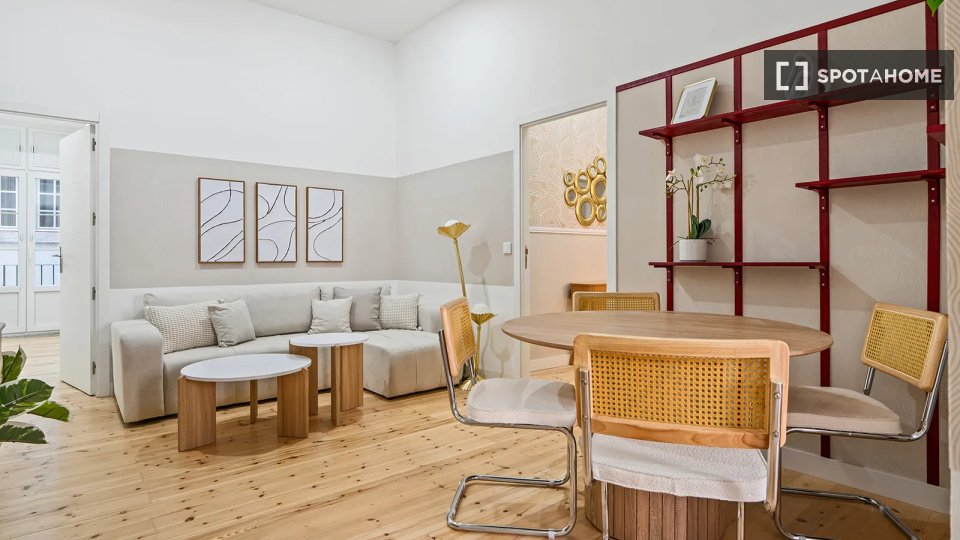 Double room Lisbon, 6 beds — photo 16