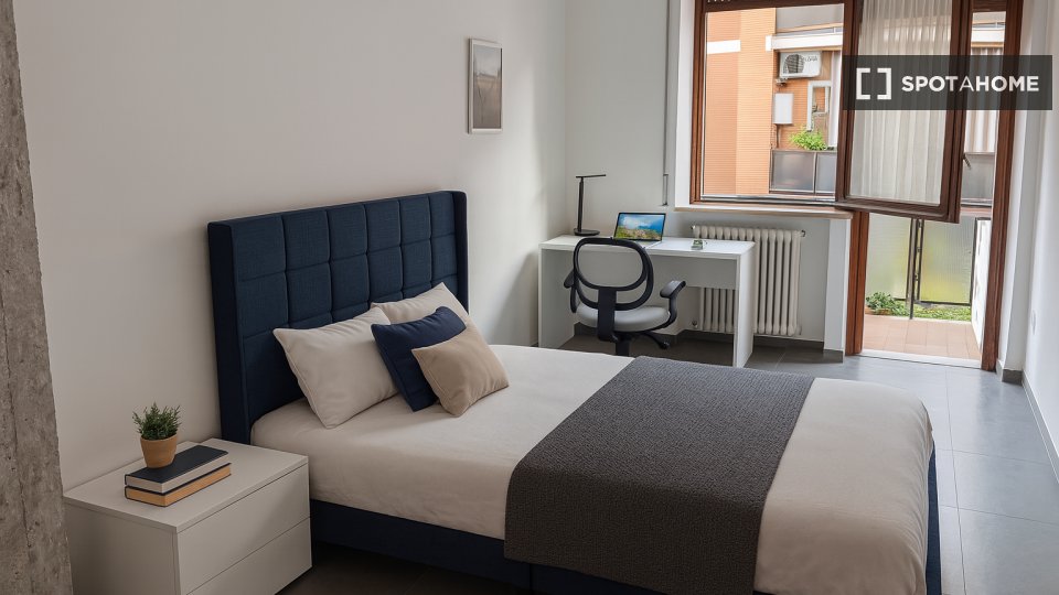 Double room Rome, 5 beds, 180m² — photo 38