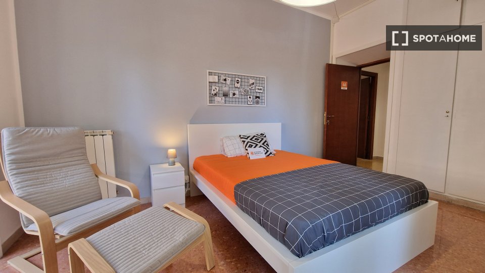 Double room Rome, 5 beds — photo 36