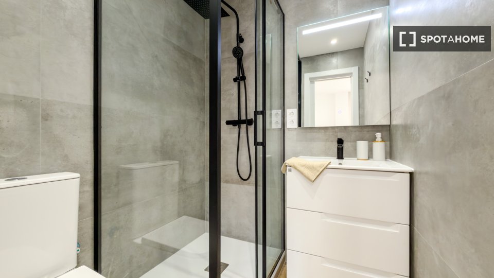 Apartamento Barcelona, 2 habitaciones, 77m² — foto 4