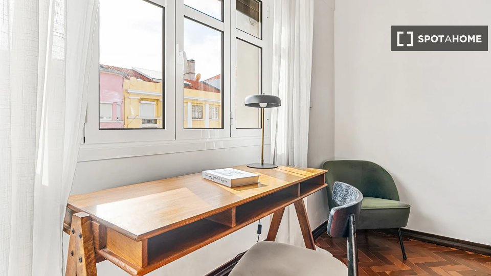 Double room Lisbon, 7 beds — photo 13