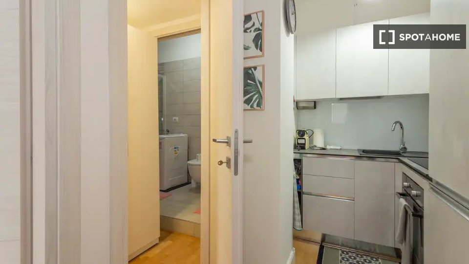 Apartment Milan, 1 bed — photo 12