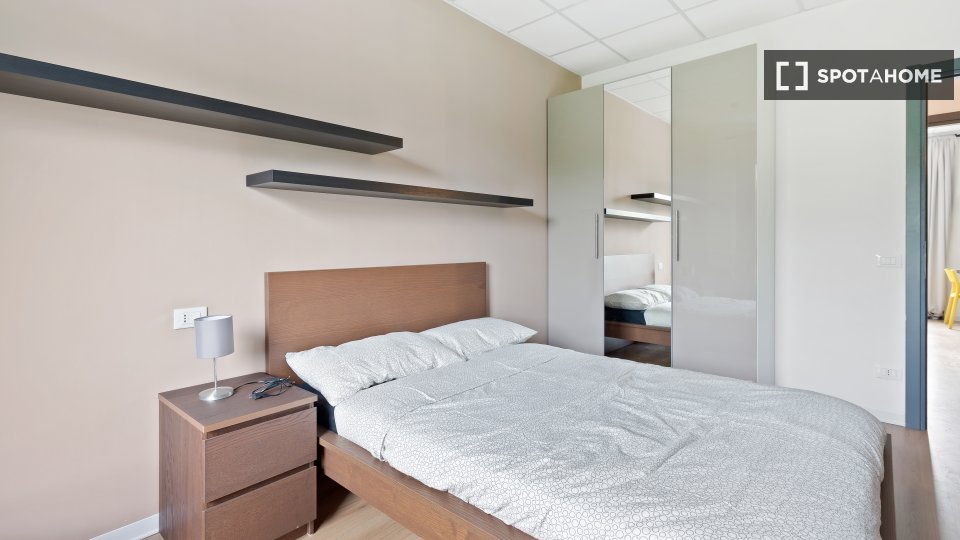 Double room Milan, 8 beds, 173m² — photo 17