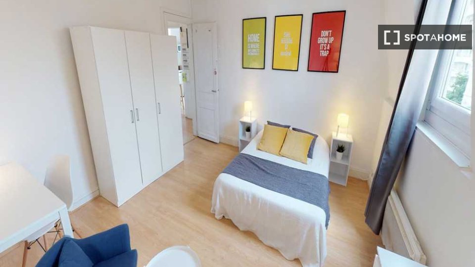 Double room Lille, 3 beds, 50m² — photo 15