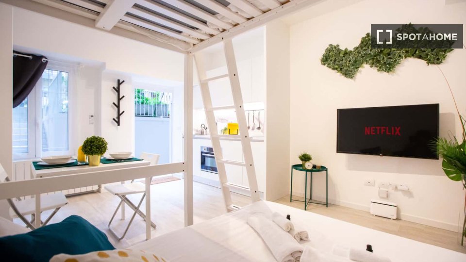 Apartment Milan, 1 bed — photo 7