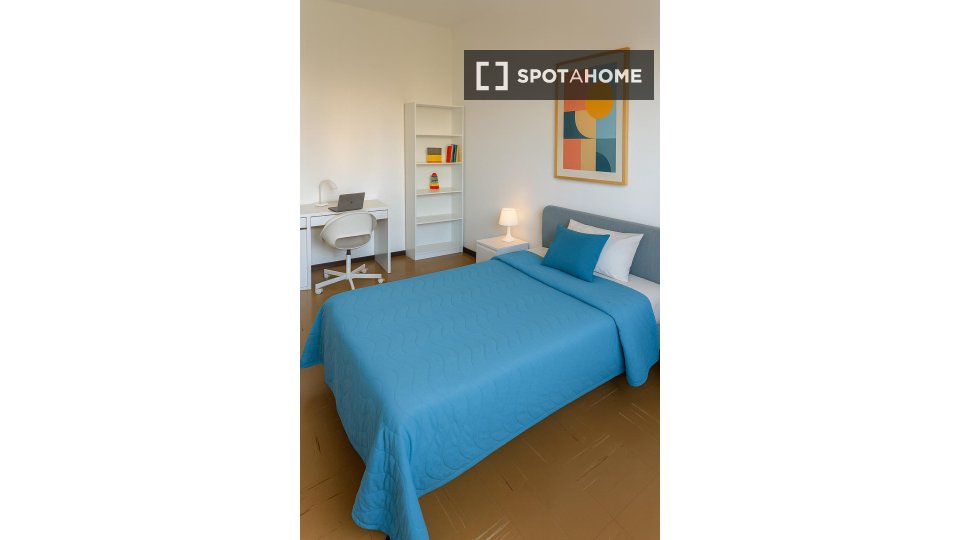Double room Milan, 3 beds — photo 11