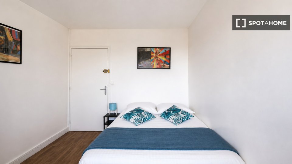 Chambre double Paris, 4 chambres — photo 26