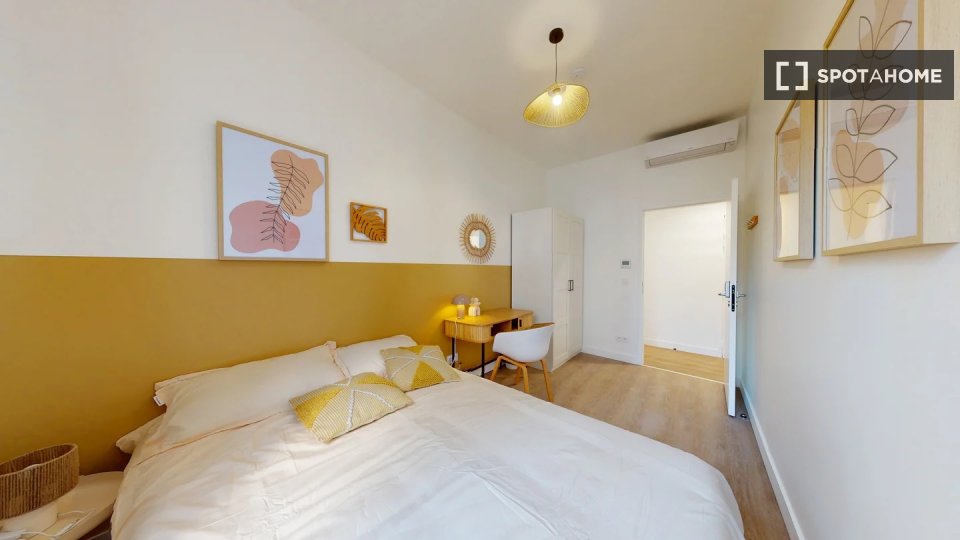 Double room Lyon, 17 beds — photo 8
