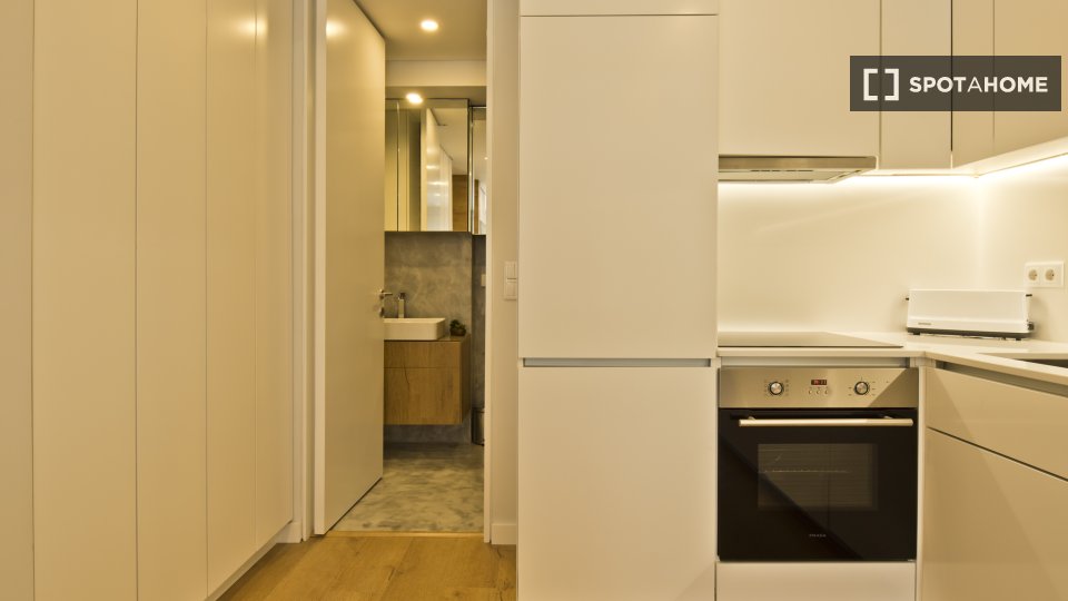 Apartment mono Lisbon, 30m² — photo 3
