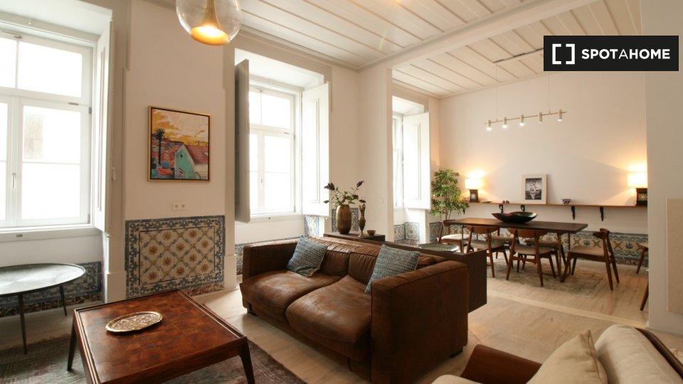 Apartment Lisbon, 3 beds, 130m² — photo 11