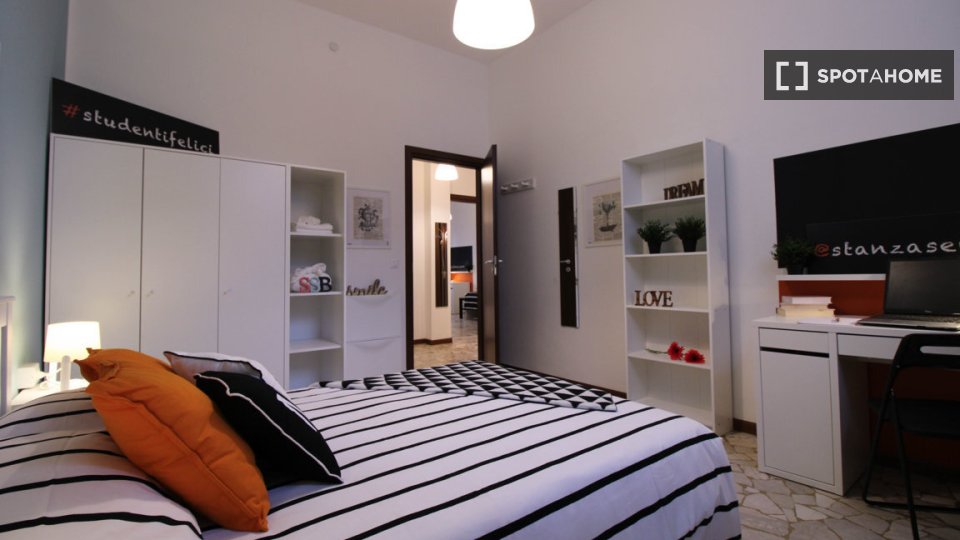 Double room Brescia, 3 beds — photo 1