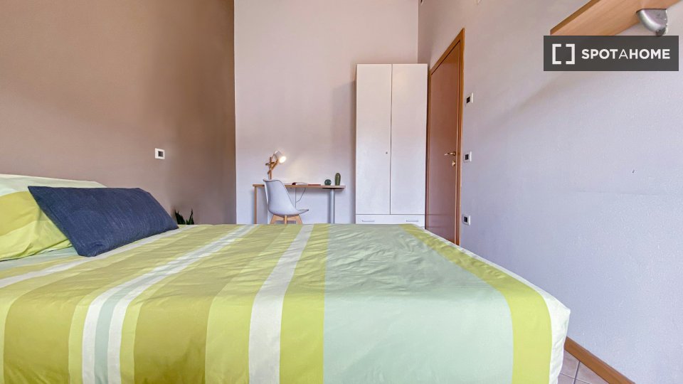 Double room Trento, 3 beds — photo 11