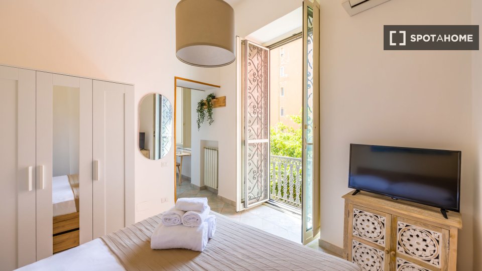 Apartment Naples, 2 beds, 83m² — photo 13