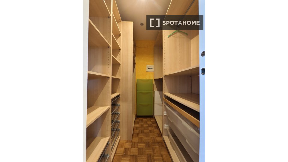 Apartment Rome, 1 bed, 84m² — photo 8