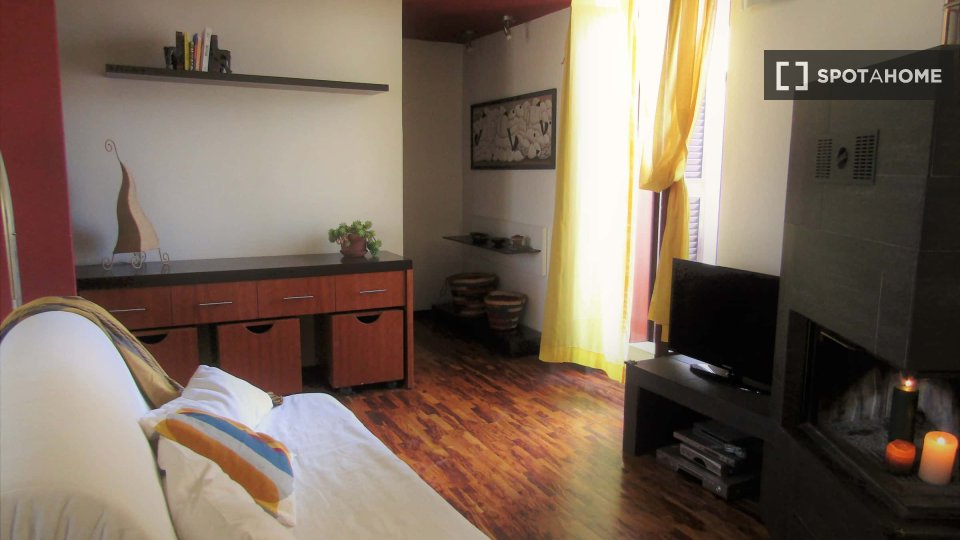 Apartment Rome, 1 bed, 66m² — photo 1