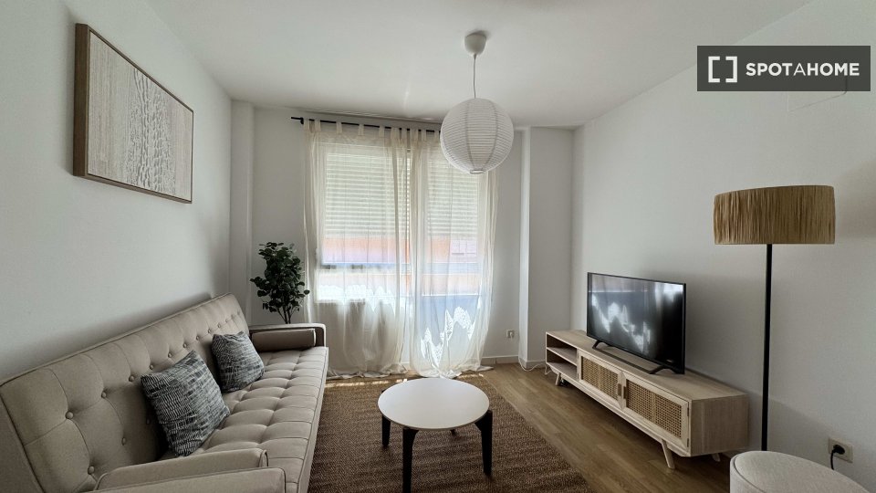 Apartment Madrid, 1 bed — photo 1