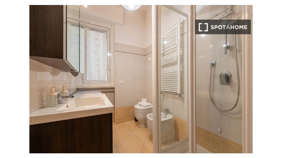 Apartment Milan, 2 beds, 42m² — photo 10