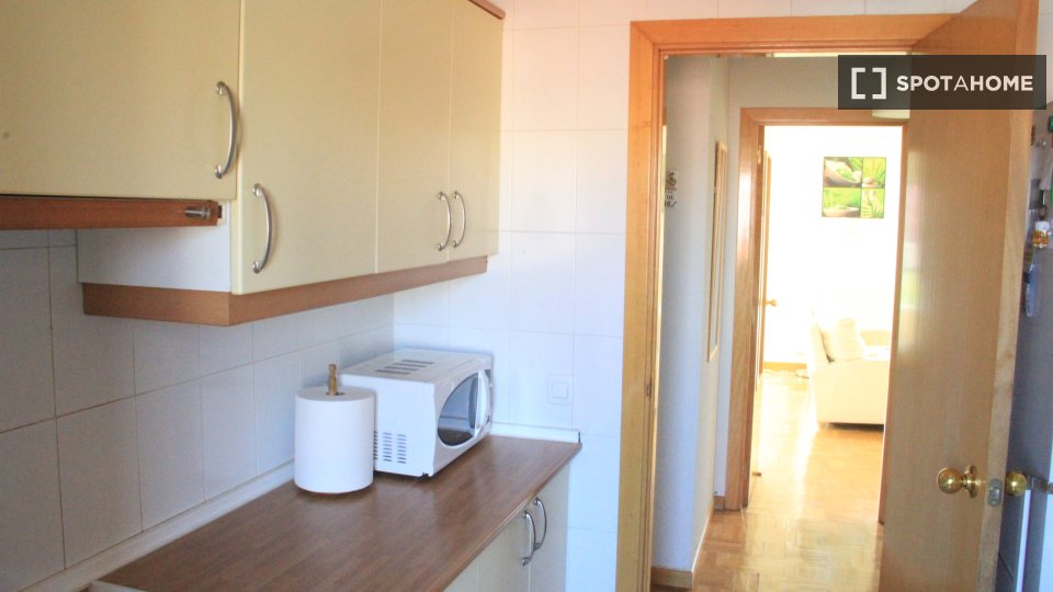 Apartment Madrid, 4 beds, 100m² — photo 7