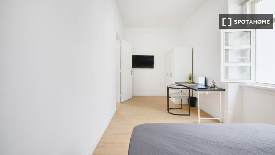 Double room Lisbon, 7 beds — photo 13