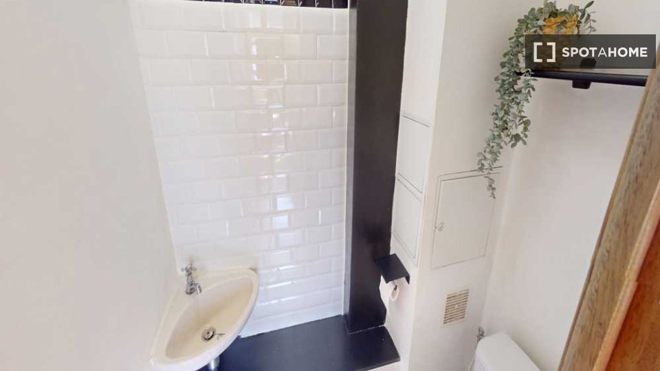 Double room Paris, 7 beds, 150m² — photo 7
