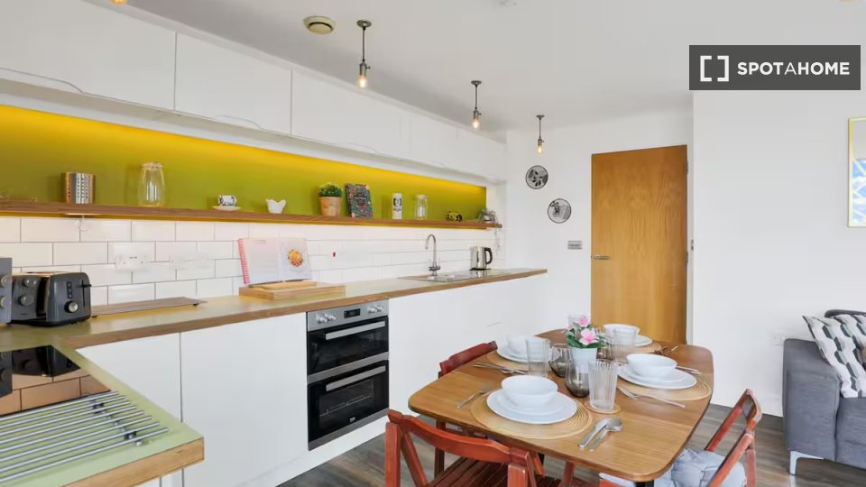Apartment London, 2 beds — photo 12