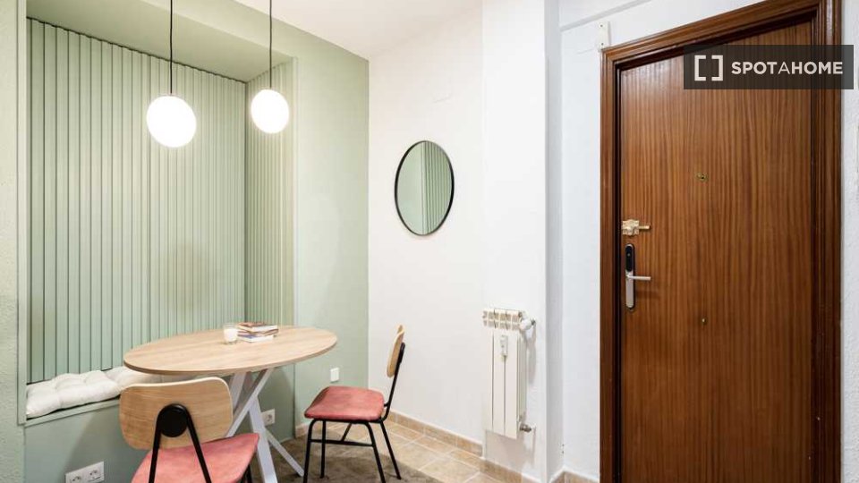Double room Madrid, 4 beds — photo 53
