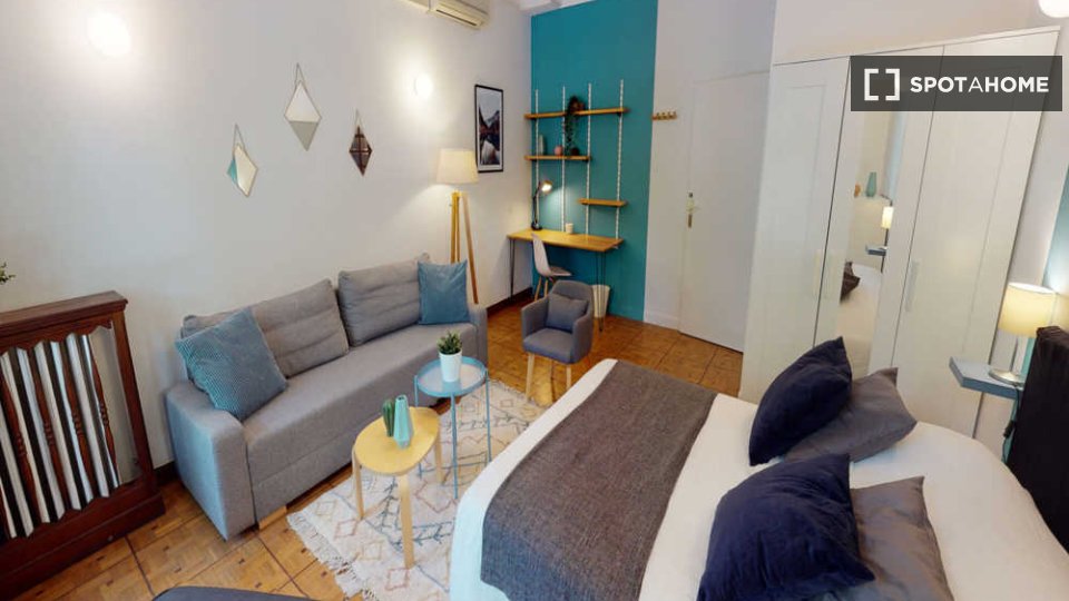 Double room Toulouse, 11 beds, 230m² — photo 11