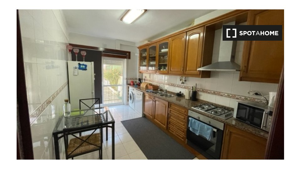 Apartment Lisbon, 2 beds — photo 12