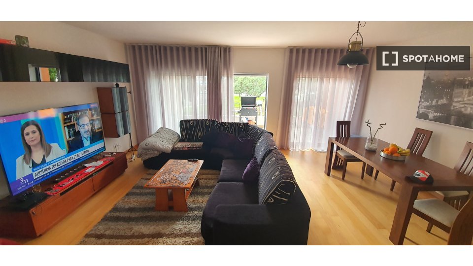Apartment Lisbon, 2 beds, 130m² — photo 7