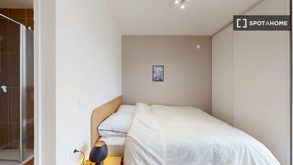 Chambre double Paris, 15 chambres — photo 11