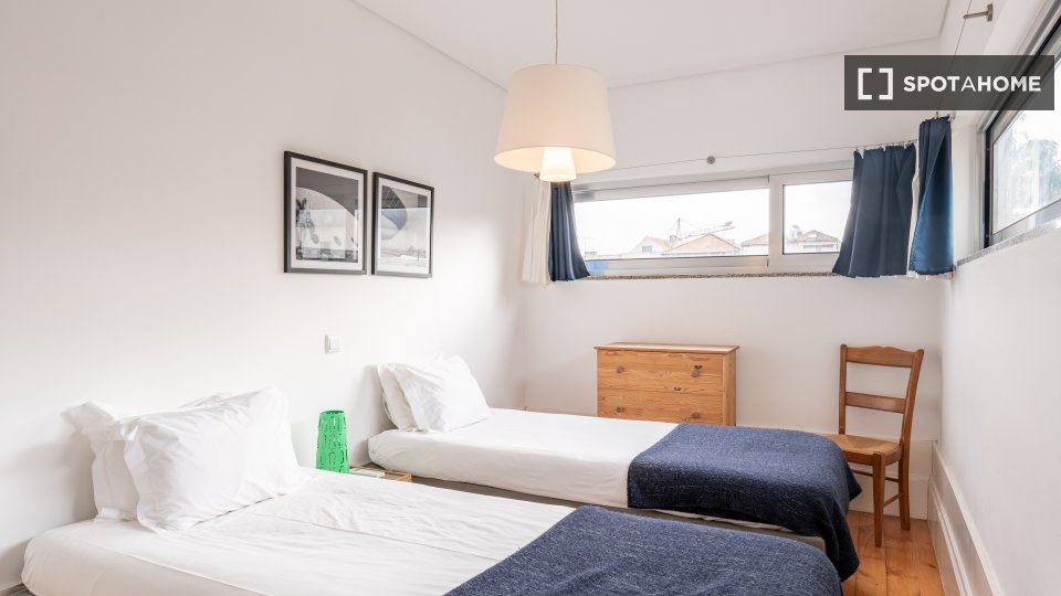 Apartment Porto, 2 beds, 63m² — photo 22