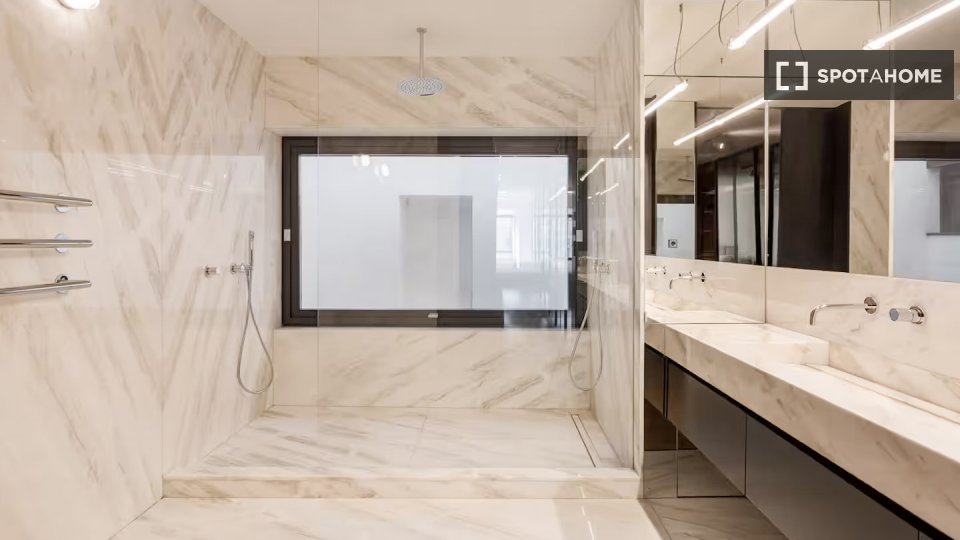 Apartment Lisbon, 4 beds, 419m² — photo 6